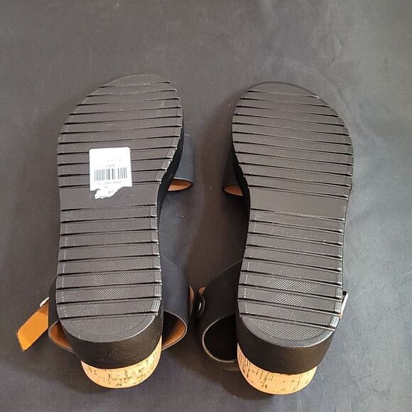 BRAND NEW ROUGE ADJUSTABLE BUCKLE DOUBLE STRAP OPEN TOE WEDGE SANDAL - Picture 14 of 16